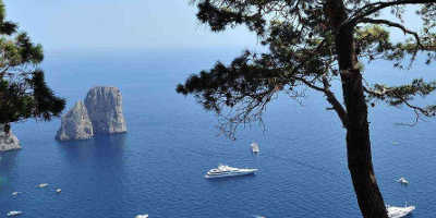 2 jour Pompéi, Sorrente et Capri Tour €355