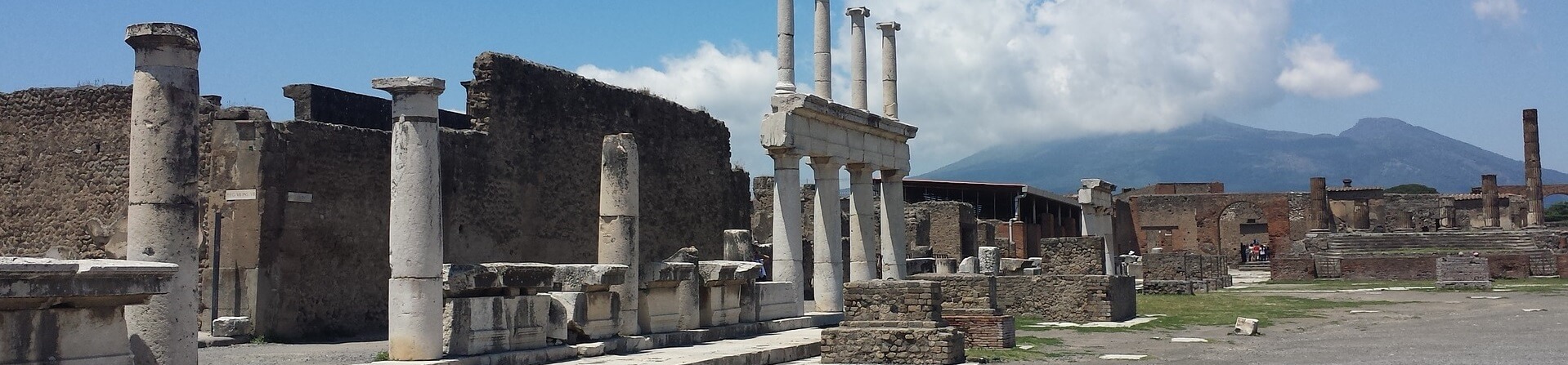 Can you do a day trip from Rome to Pompeii?